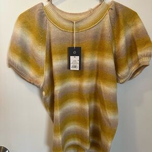 Universal Thread Yellow and Cream Knit Top